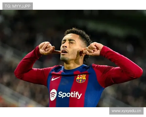 拉菲尼亚传球视野局限如何影响进攻组织