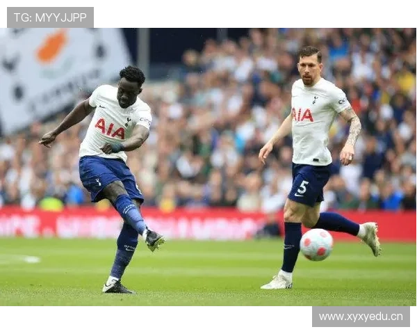 热刺防线压上幅度加大，防守漏洞频现是否影响争四形势